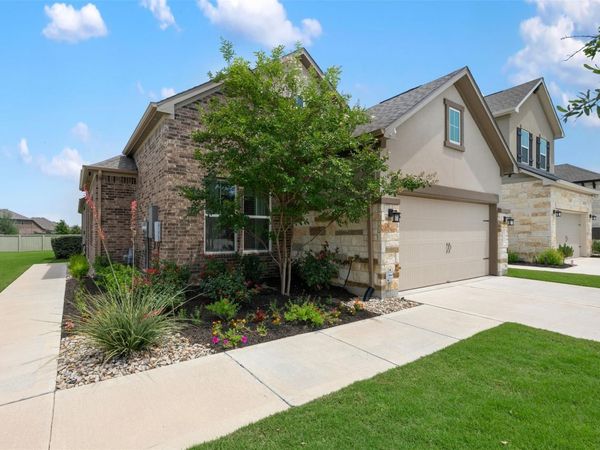 825 Faith DR, Liberty Hill, TX 78642