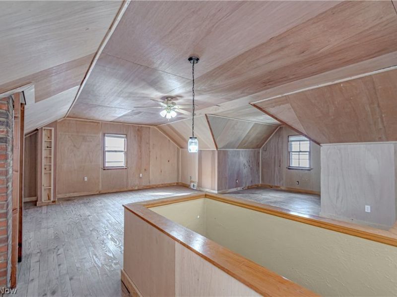 5611 Brownfield Drive, Parma, OH 44129 Photo 16