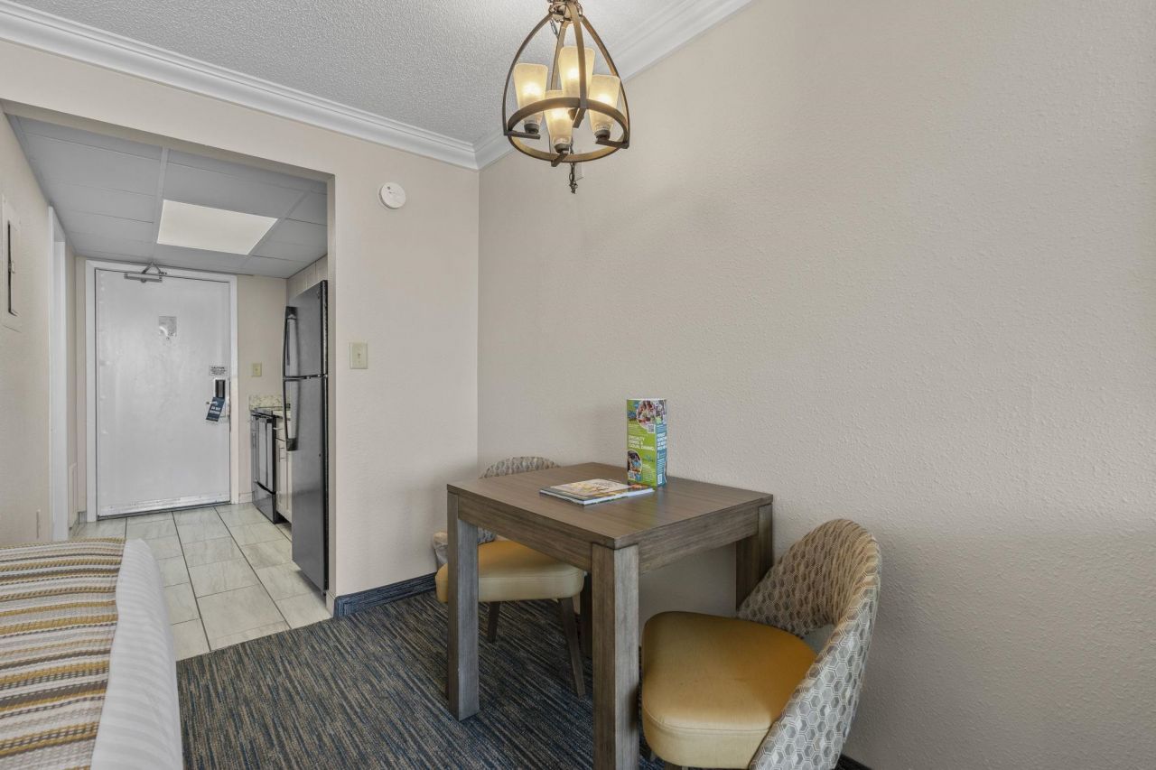 1105 S Ocean Blvd. S  Photo 15