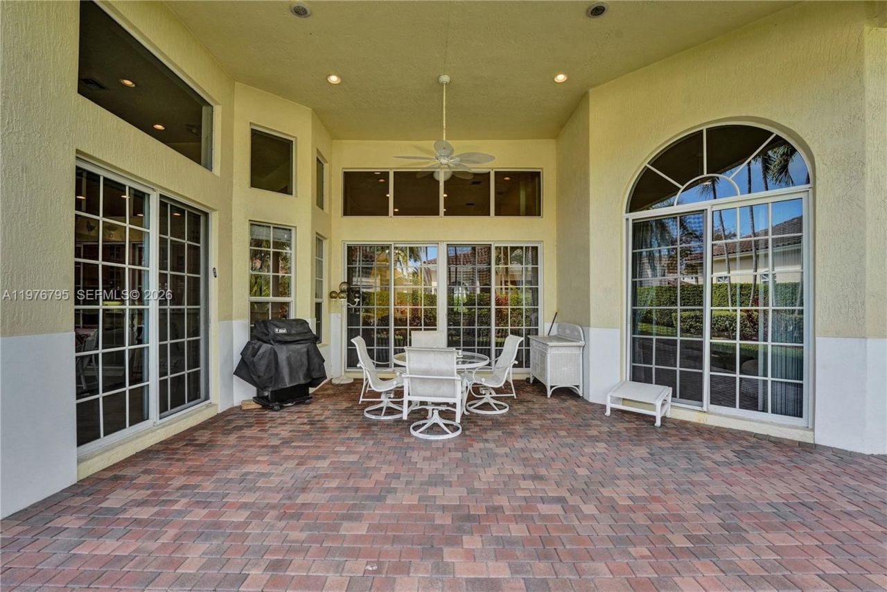 901 Manatee Way, Hollywood, FL 33019 Photo