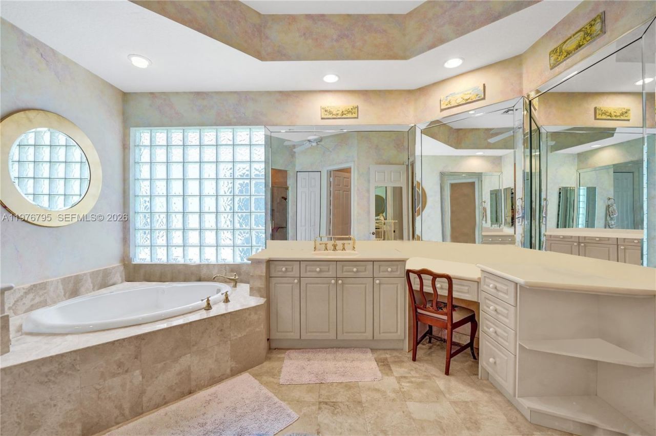 901 Manatee Way, Hollywood, FL 33019 Photo