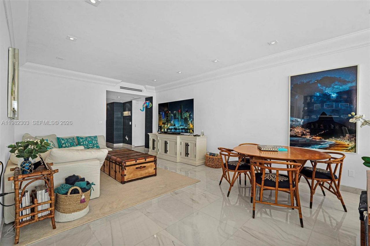 4925 Collins Ave, Unit 4A, Miami Beach, FL 33140 Photo