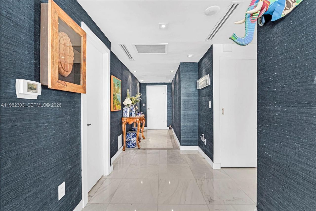 4925 Collins Ave, Unit 4A, Miami Beach, FL 33140 Photo