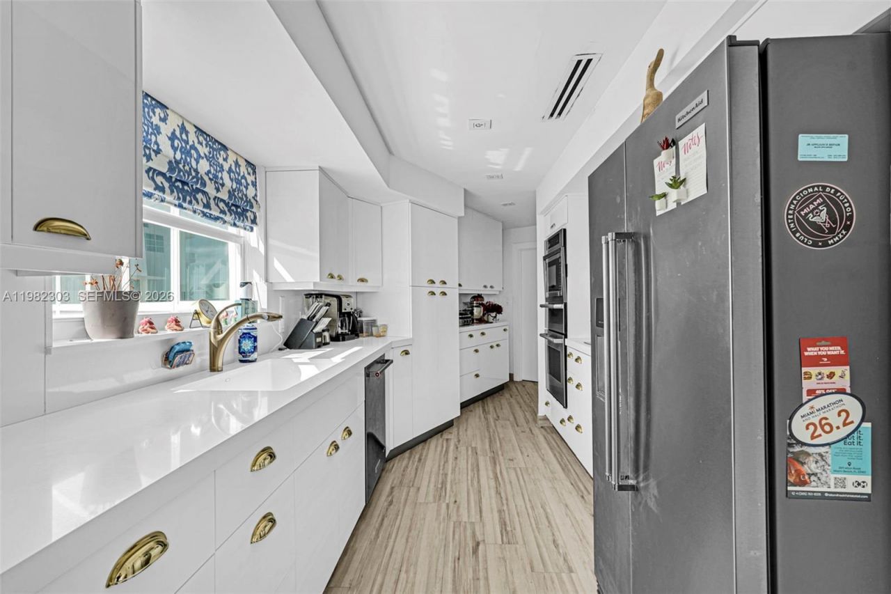 4925 Collins Ave, Unit 4A, Miami Beach, FL 33140 Photo