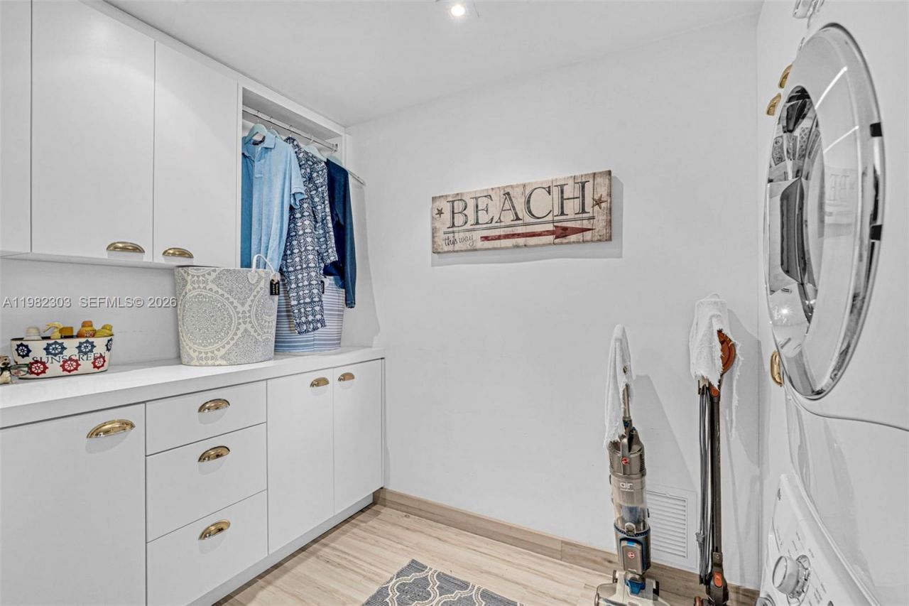 4925 Collins Ave, Unit 4A, Miami Beach, FL 33140 Photo