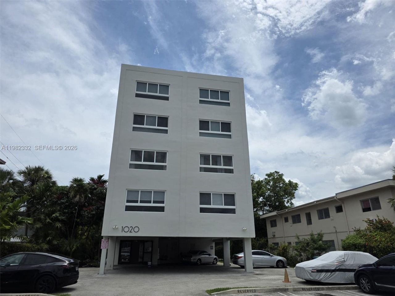 1020 94th St, Unit 502, Bay Harbor Islands, FL 33154 Photo