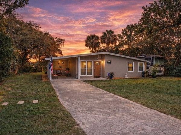 1845 50th Avenue, Vero Beach, FL 32966