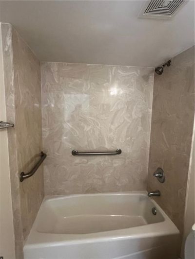 11195 Roseland Road, Unit 5, Sebastian, FL 32958 Photo