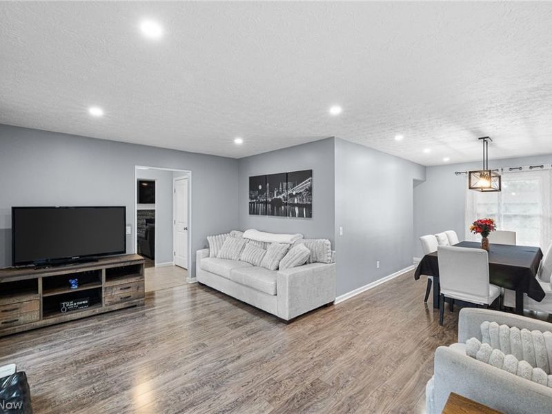 10810 Gate Post Road, Strongsville, OH 44149 Photo 13