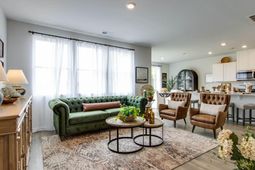 484 Tulip Poplar Drive photo 4