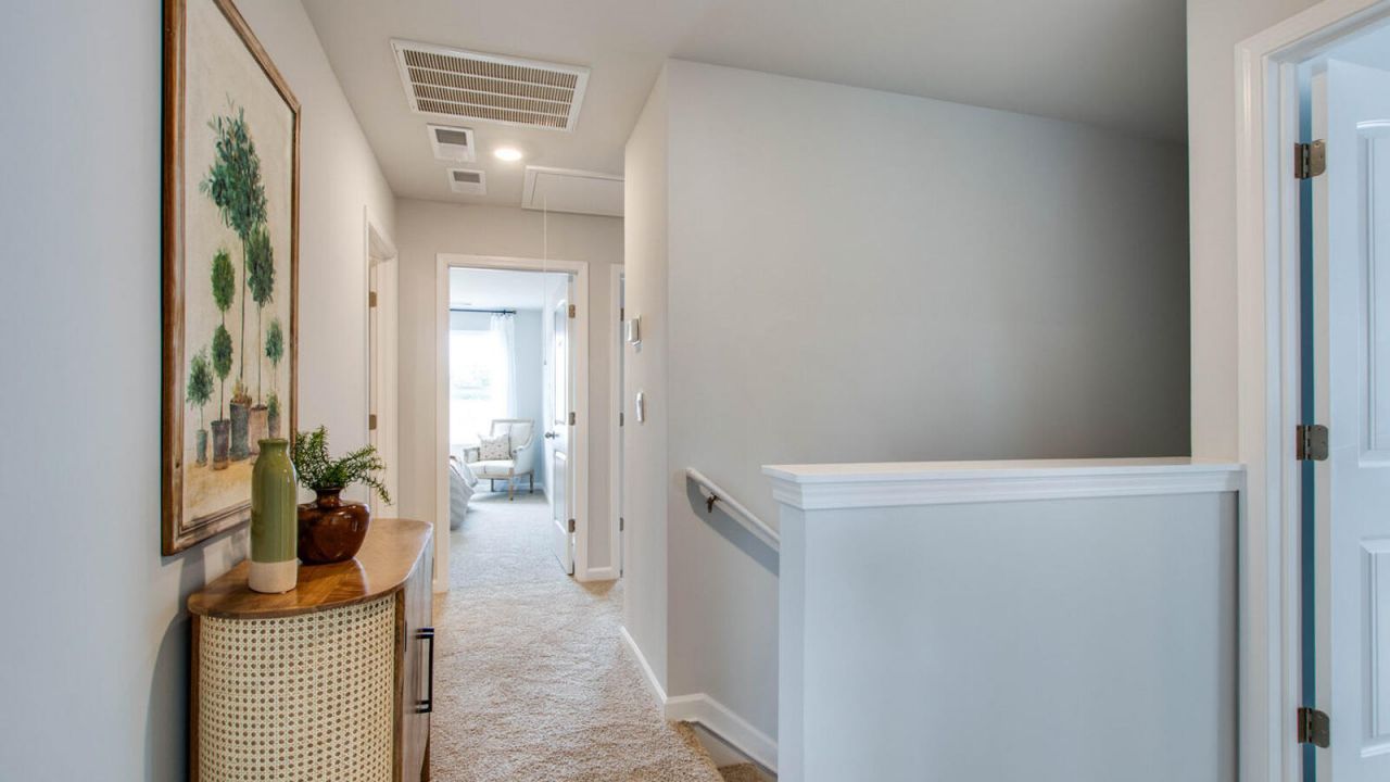 484 Tulip Poplar Drive Photo 8