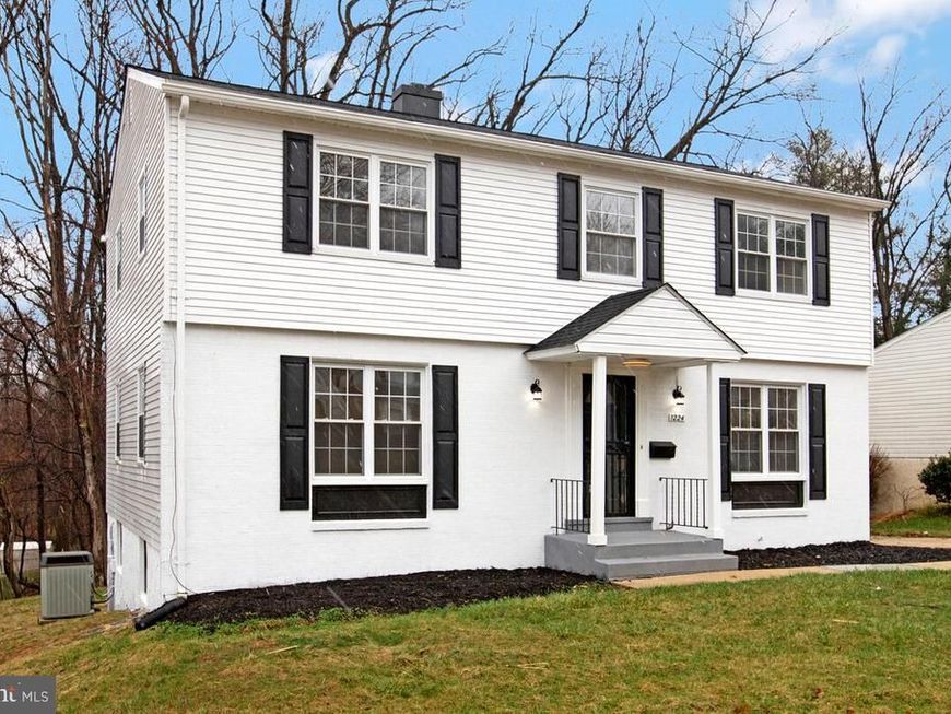1224 Pleasant Valley Drive, Baltimore, MD 21228 Main Photo