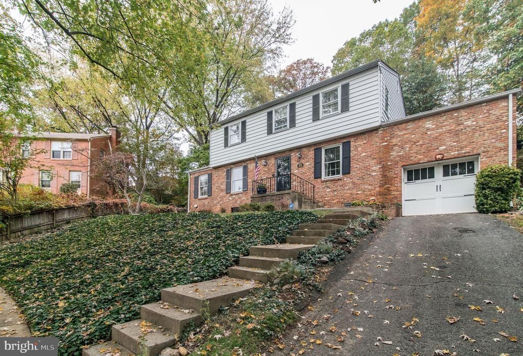 926 N Kemper Street, Alexandria, VA 22304 Main Photo