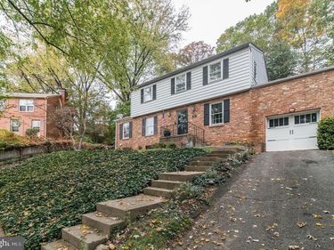 926 N KEMPER STREET, ALEXANDRIA, VA 22304