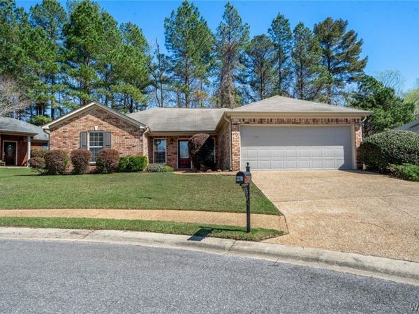 2270 Cross Creek Drive, Tuscaloosa, AL 35404