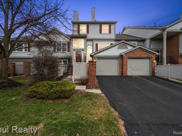 49714 Draper Circle, Plymouth Twp, MI 48170