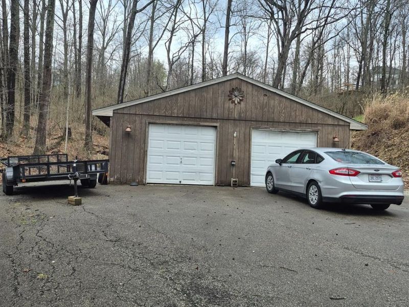 475 4 Mile Road, Cincinnati, OH 45230 Photo 2