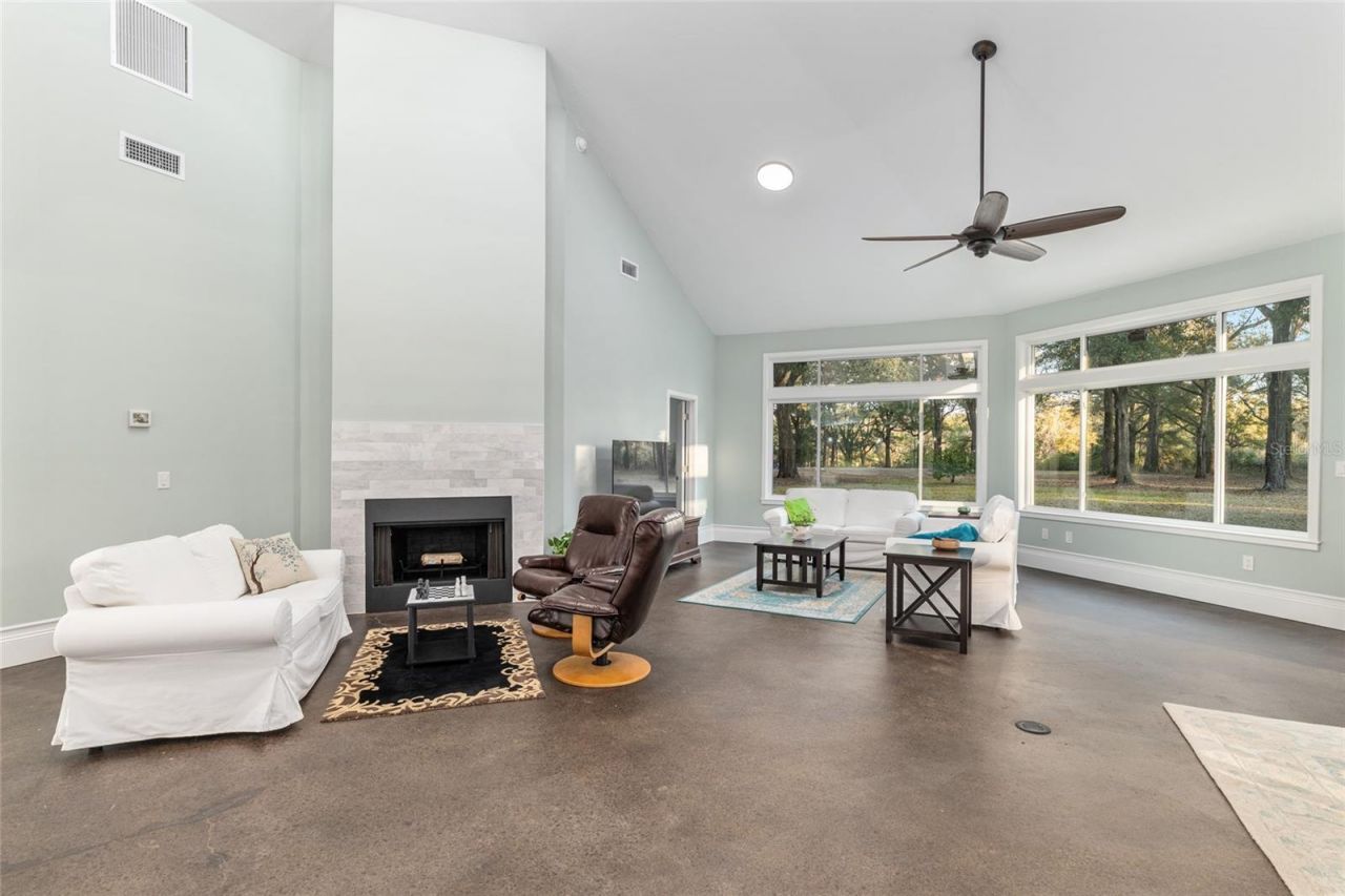 6012 NW 168th Street, Alachua, FL 32615 Photo