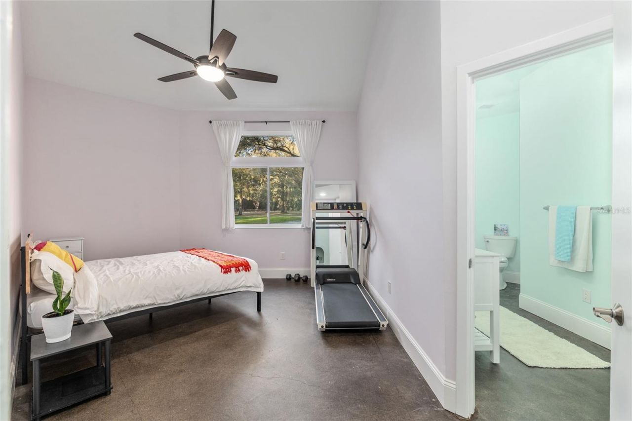 6012 NW 168th Street, Alachua, FL 32615 Photo