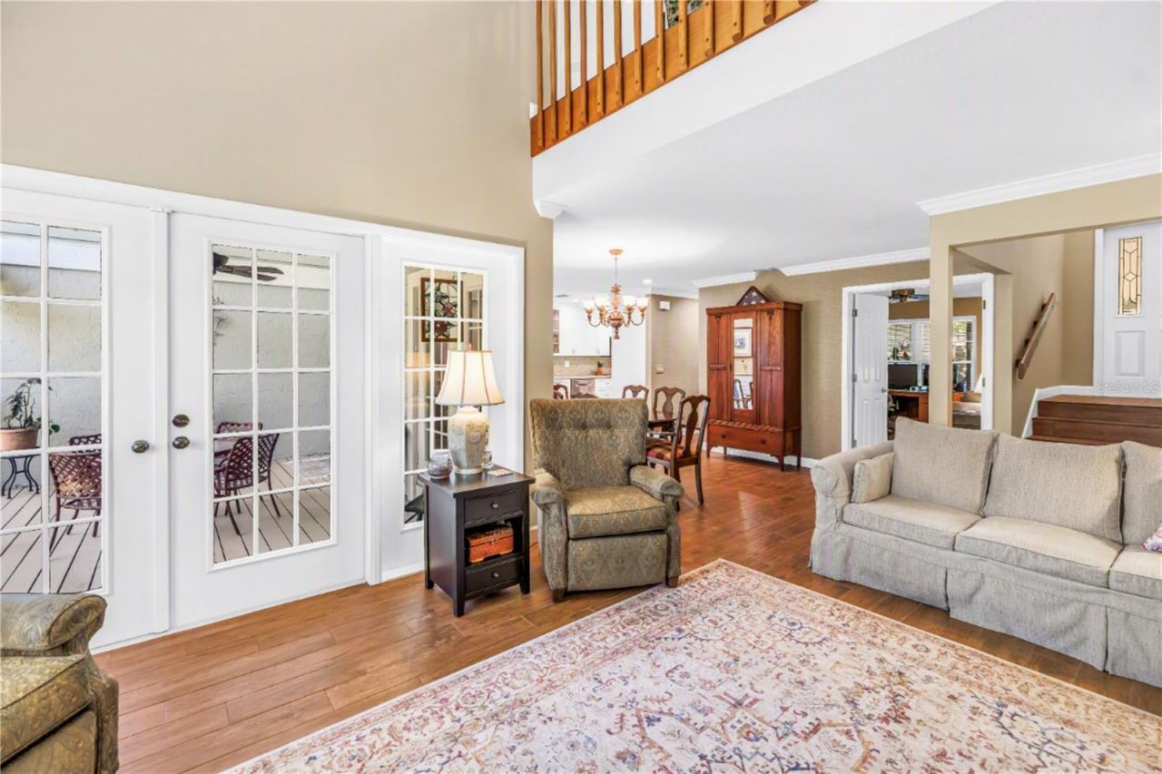 812 Amelia Court Ne, Saint Petersburg, FL 33702 Photo