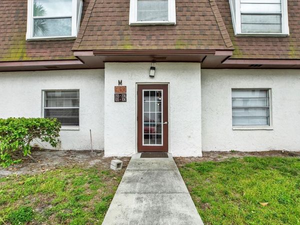 9130 TUDOR DRIVE , Unit M105, TAMPA, FL 33615