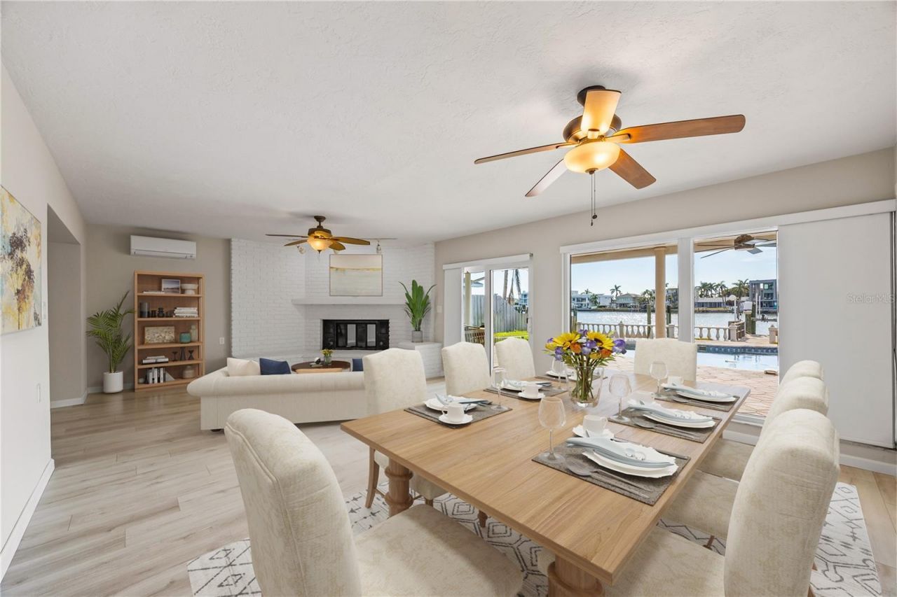 7886 9th Avenue S, Saint Petersburg, FL 33707 Photo