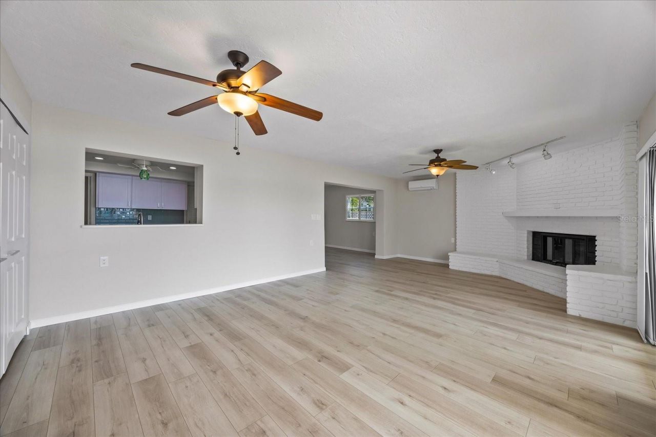 7886 9th Avenue S, Saint Petersburg, FL 33707 Photo