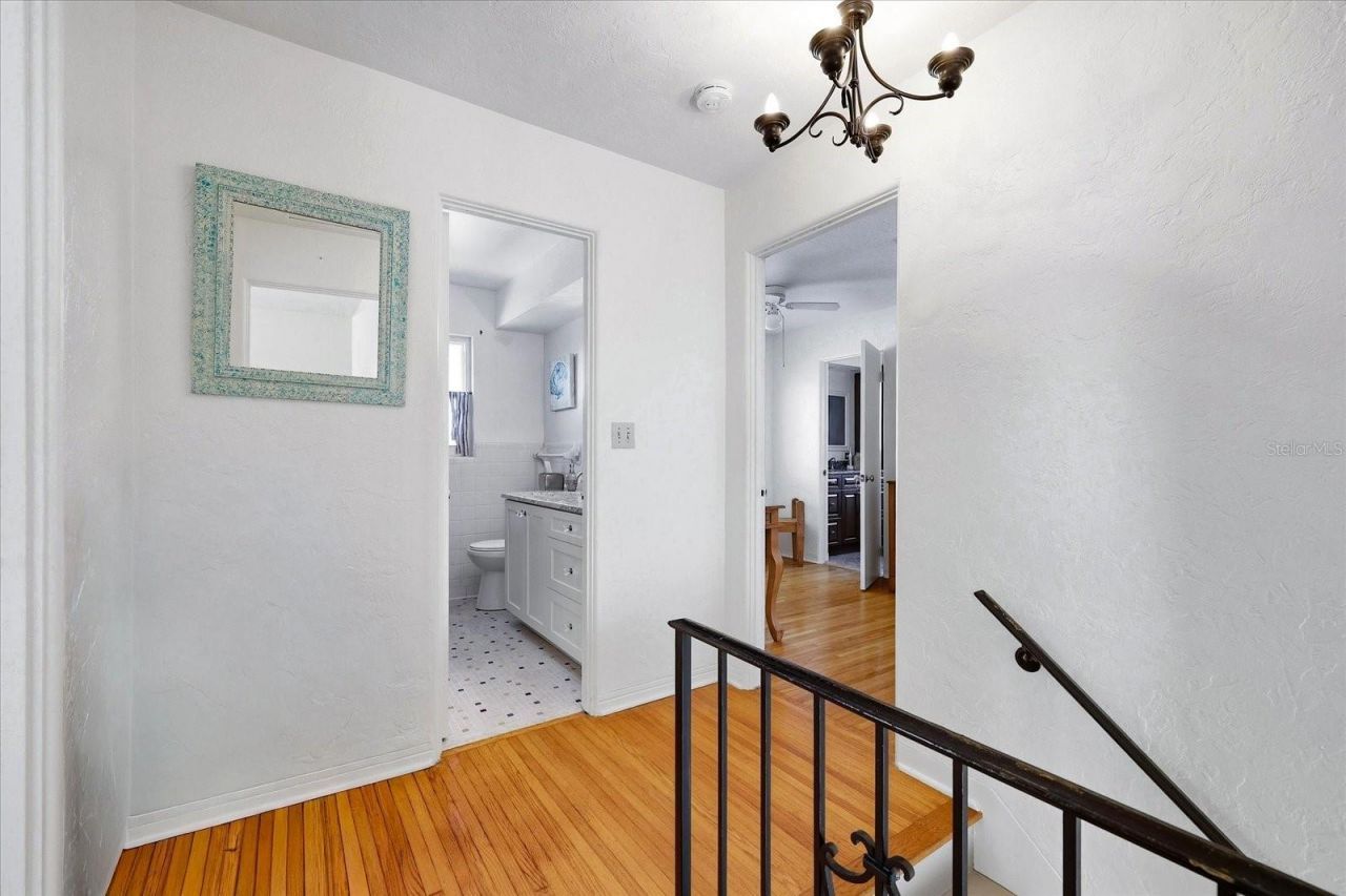 7886 9th Avenue S, Saint Petersburg, FL 33707 Photo