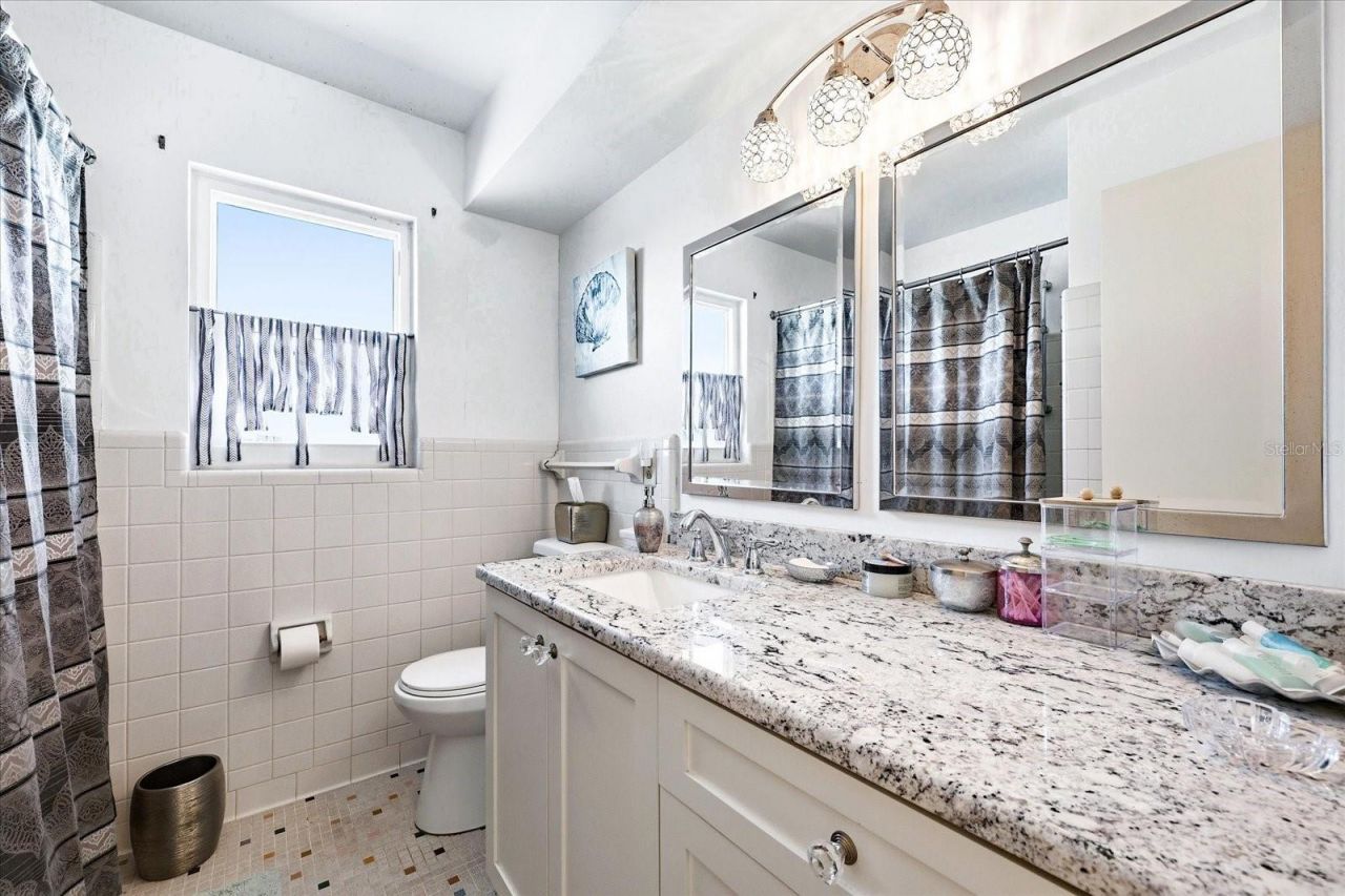 7886 9th Avenue S, Saint Petersburg, FL 33707 Photo