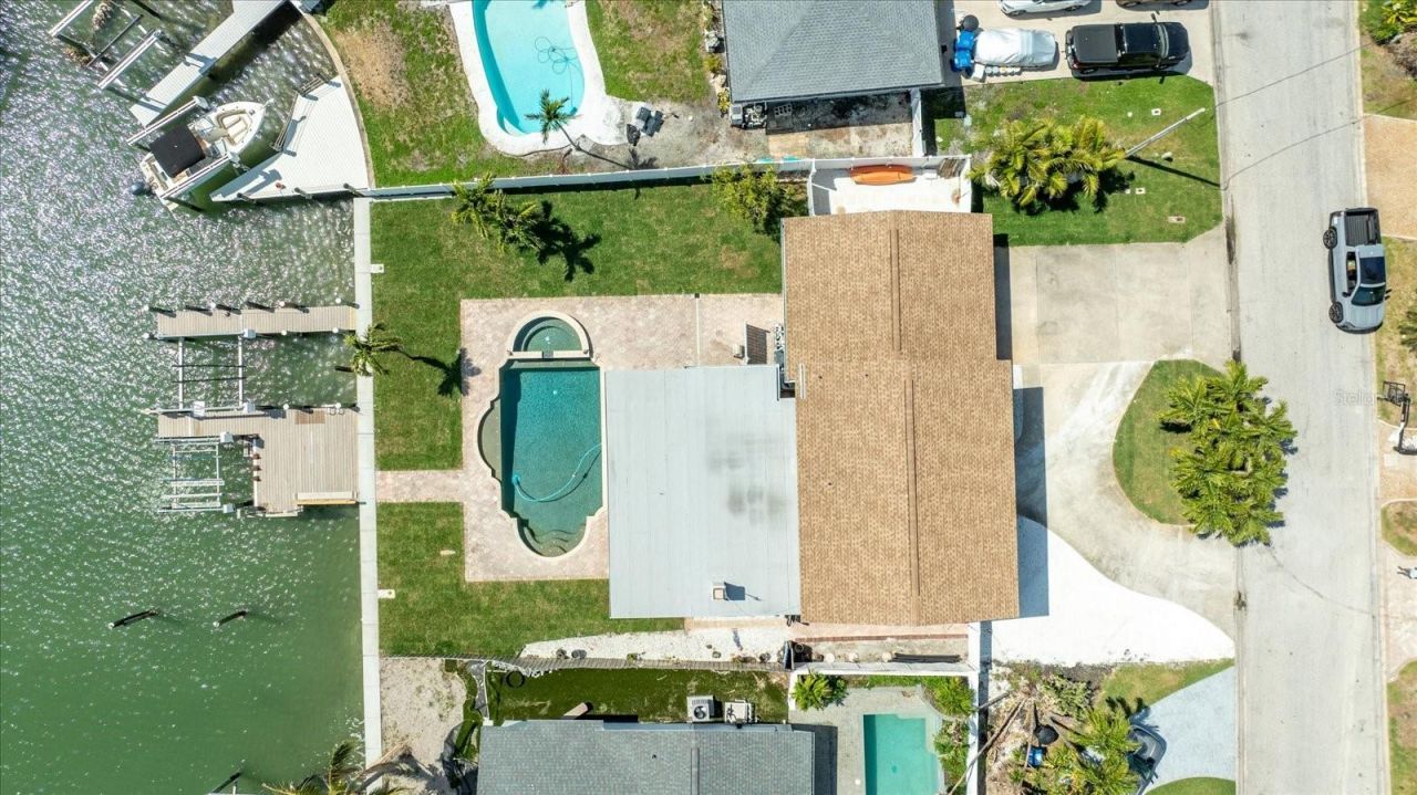 7886 9th Avenue S, Saint Petersburg, FL 33707 Photo