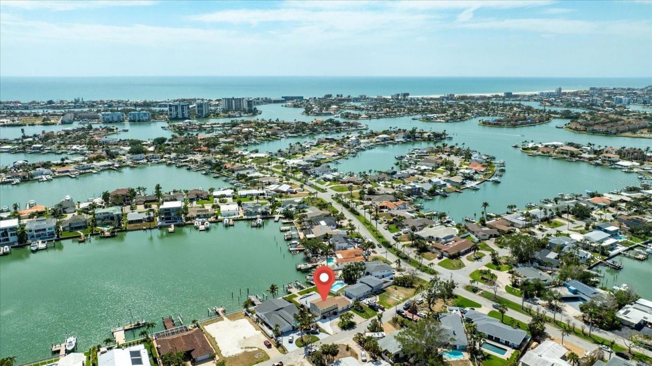 7886 9th Avenue S, Saint Petersburg, FL 33707 Photo