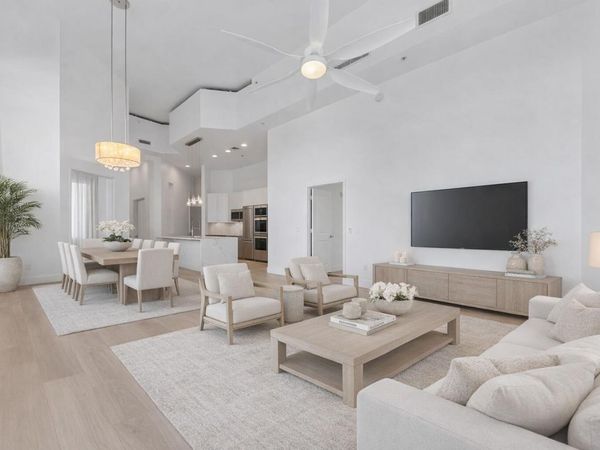 300 S Australian Avenue, Unit 105, West Palm Beach, FL 33401