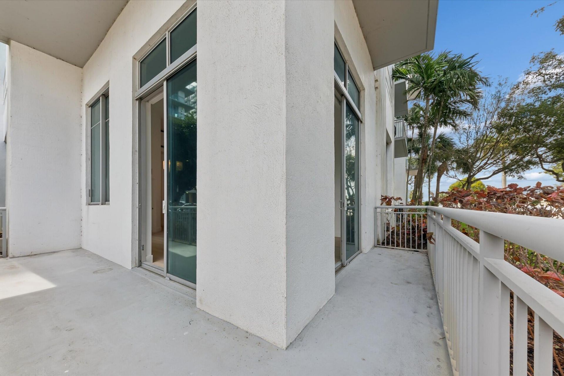 300 S Australian Avenue, Unit 105, West Palm Beach, FL 33401 Photo