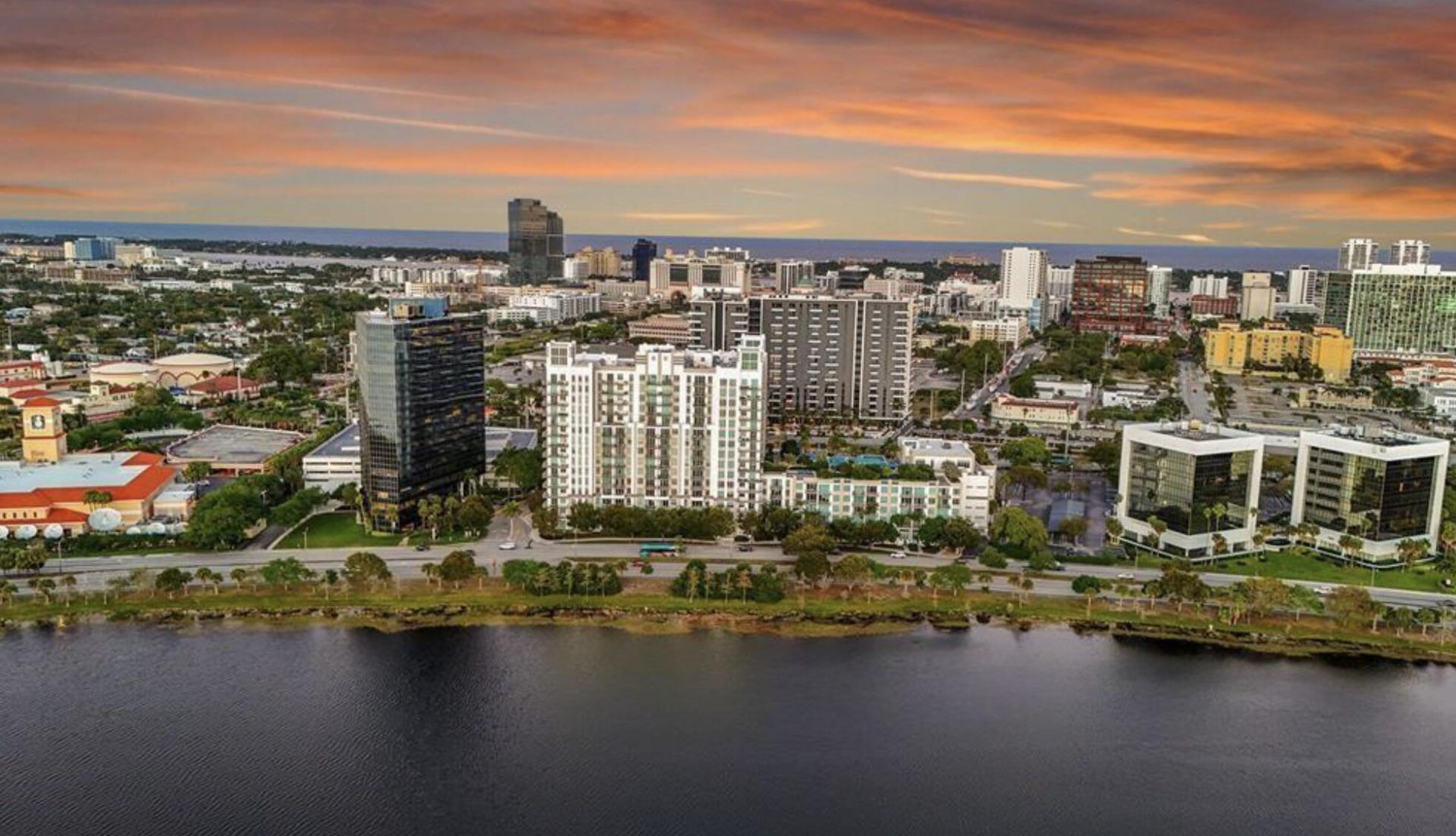 300 S Australian Avenue, Unit 105, West Palm Beach, FL 33401 Photo