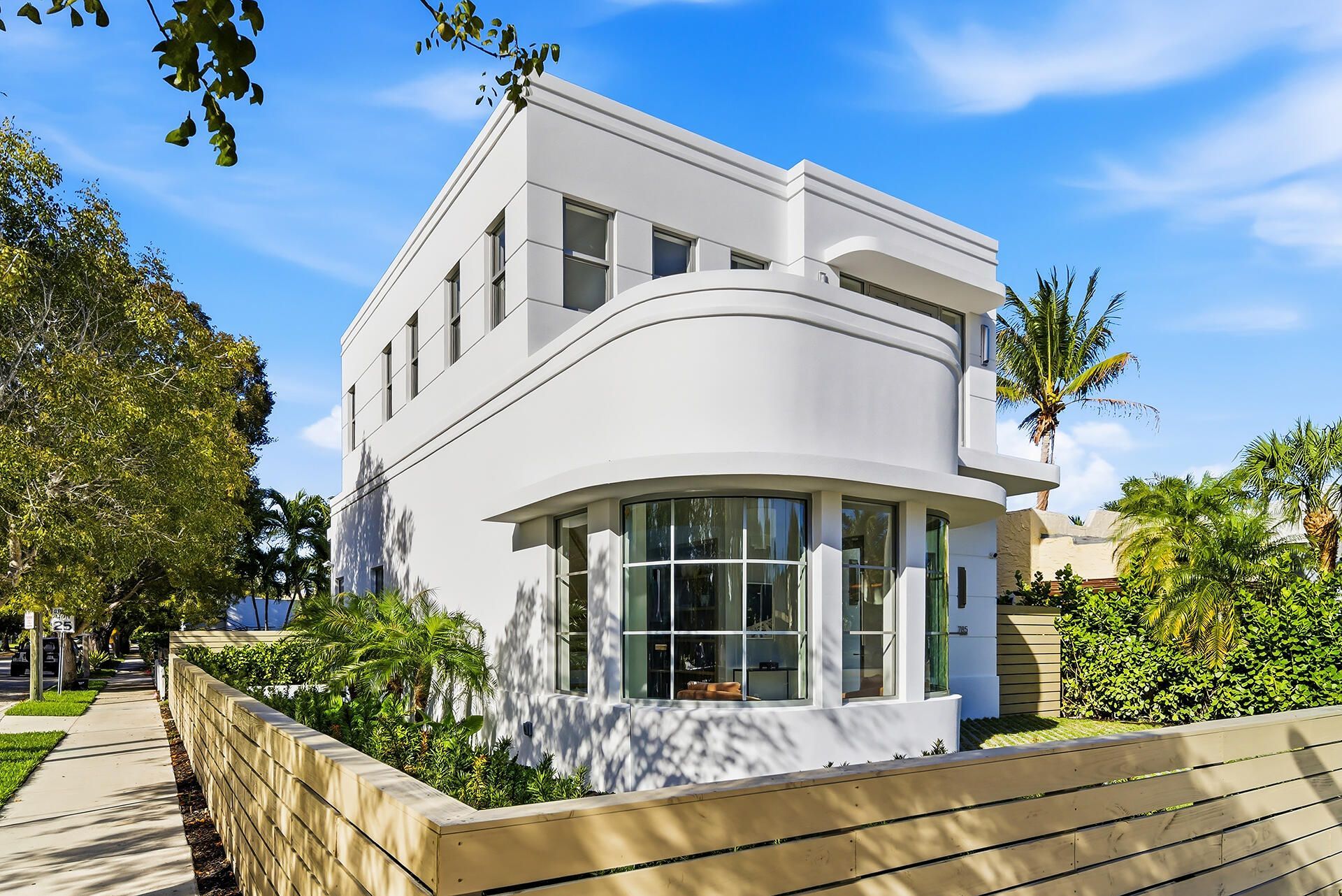 785 Park Place, West Palm Beach, FL 33401 Photo