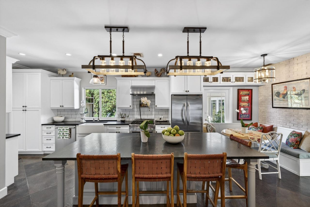 4691 Pebble Bay Circle, Indian River Shores, FL 32963 Photo