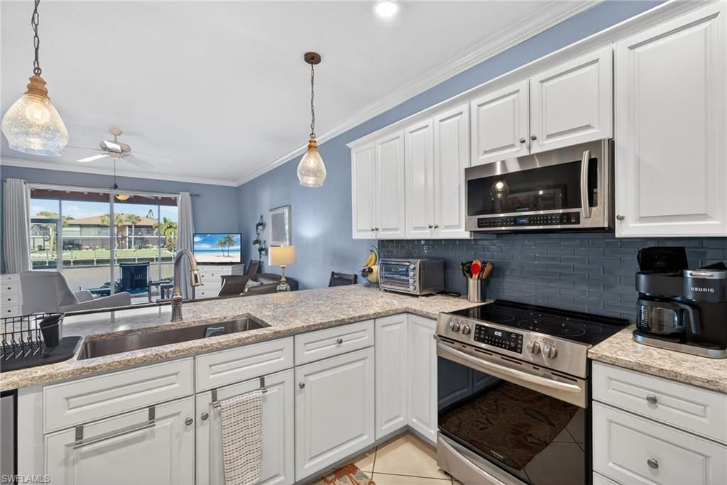 4604 SE 5th Pl, Unit 102, Cape Coral, FL 33904 Photo