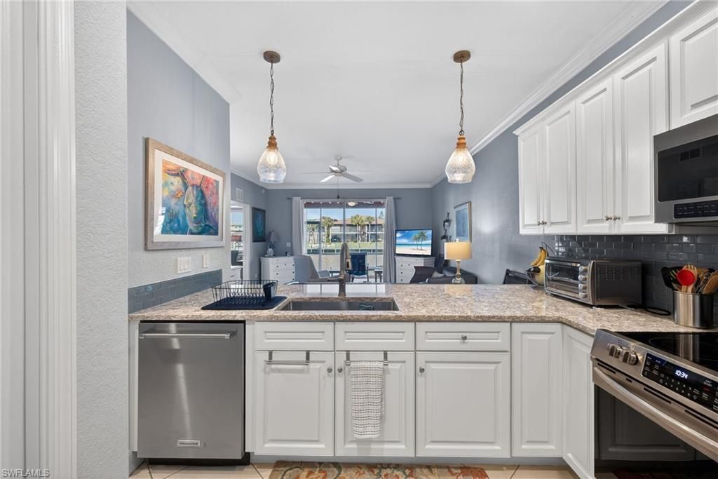 4604 SE 5th Pl, Unit 102, Cape Coral, FL 33904 Photo