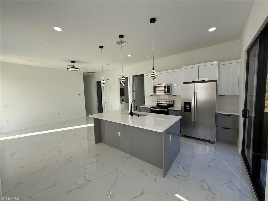 454 Norwood Ave S, Lehigh Acres, FL 33974 Photo