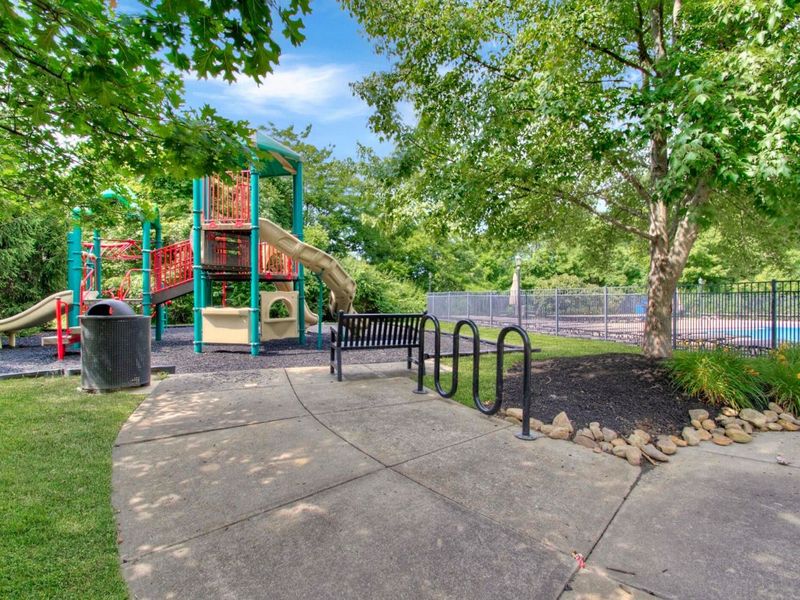 8640 Treeline Drive, Florence, KY 41042 Photo 32