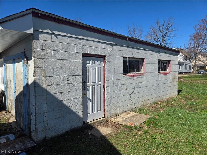 319 17th Street, Elyria, OH 44035 Photo 18