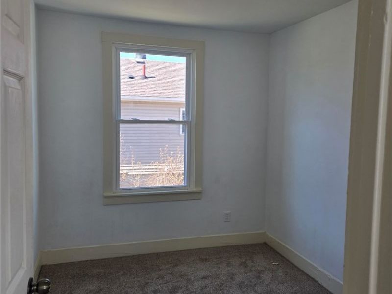 319 17th Street, Elyria, OH 44035 Photo 9