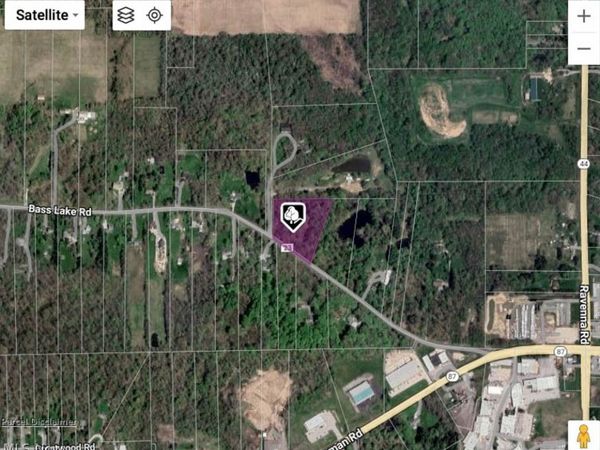 Bass Lake Road , Newbury, OH 44065