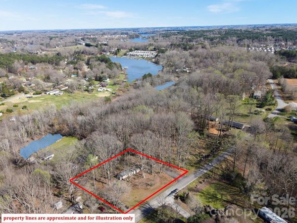 6562 Emerald Isle Drive , Sherrills Ford, NC 28673