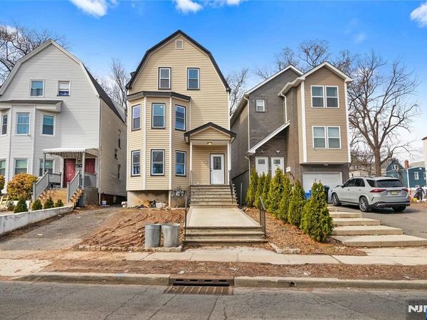 543 N Grove Street, EAST ORANGE, NJ 07017