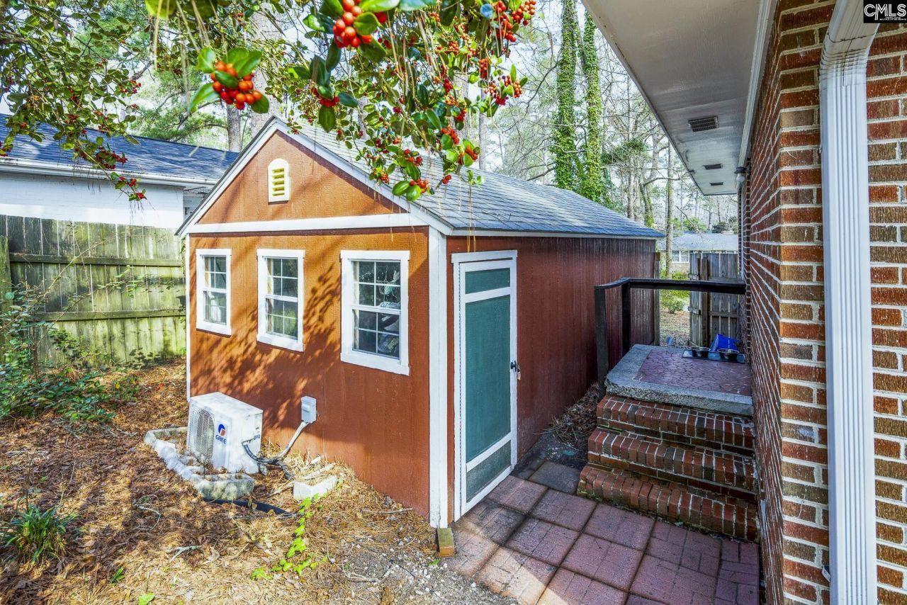 3528 Wolf Circle  Photo 23