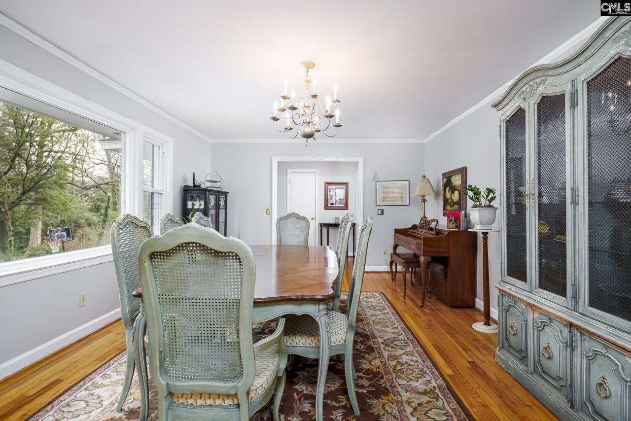 3528 Wolf Circle  Photo 6