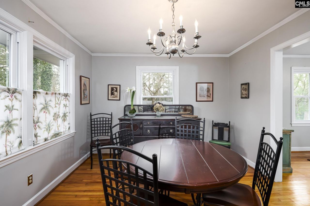 3528 Wolf Circle  Photo 7