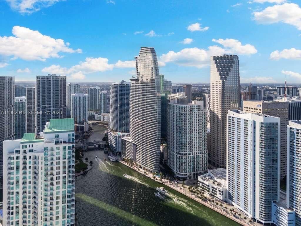 300 Biscayne Boulevard Way, Unit 2307W, Miami, FL 33131 Photo