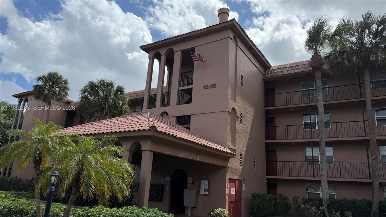 10110 Boca Entrada Blvd, Unit 305, Boca Raton, FL 33428 Photo